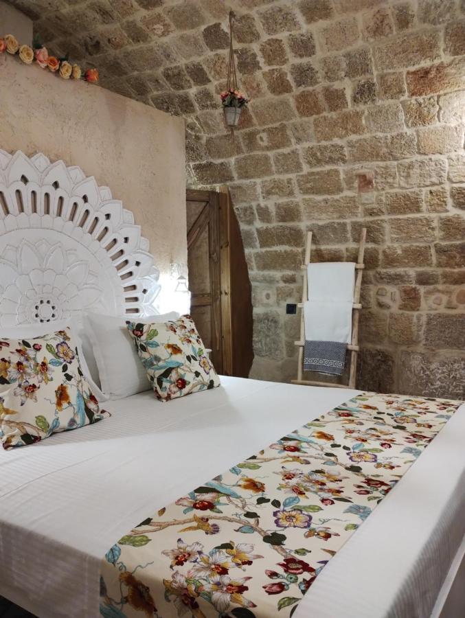 Rhodes City Stone Cave Suite מראה חיצוני תמונה