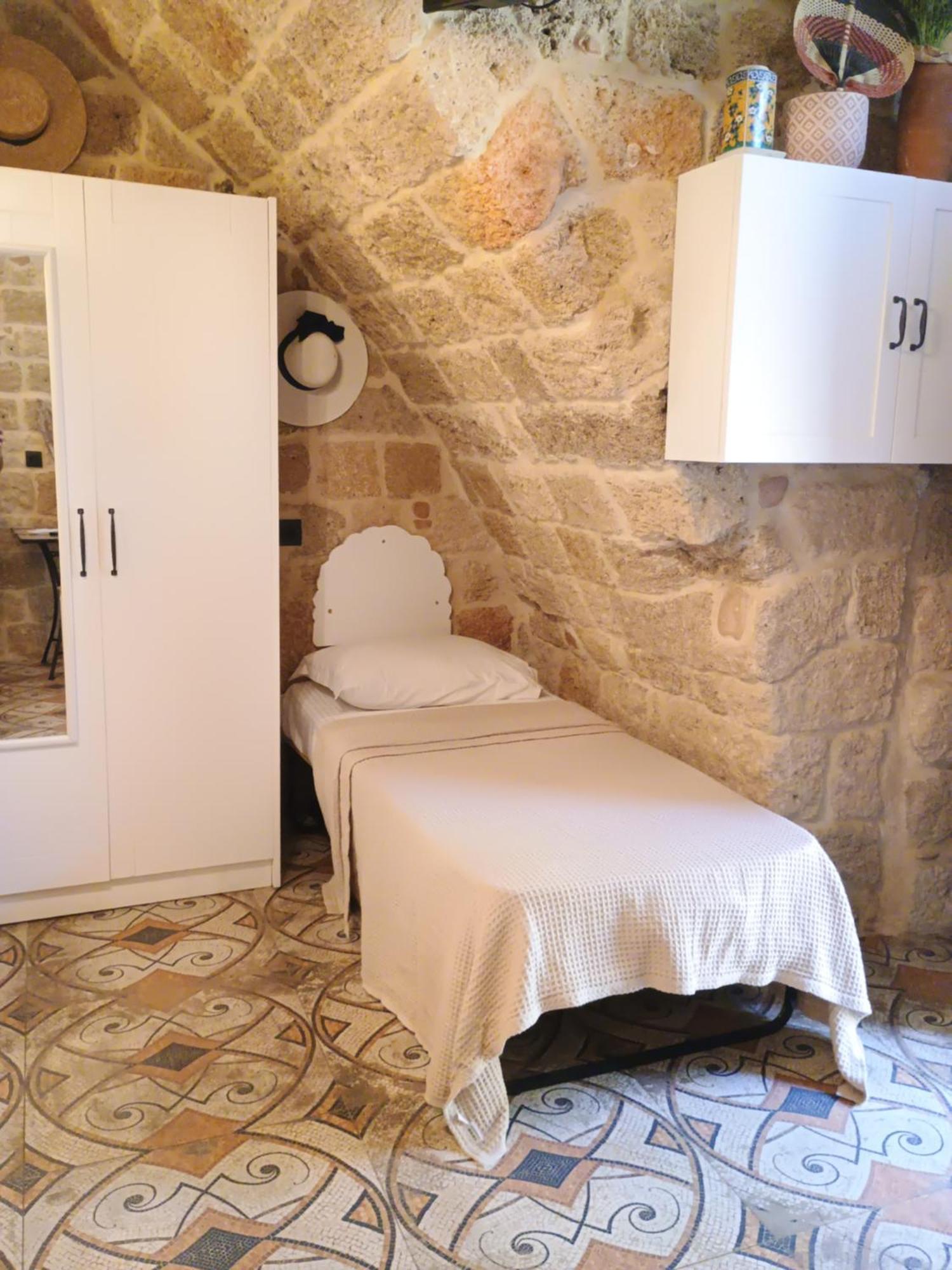 Rhodes City Stone Cave Suite מראה חיצוני תמונה